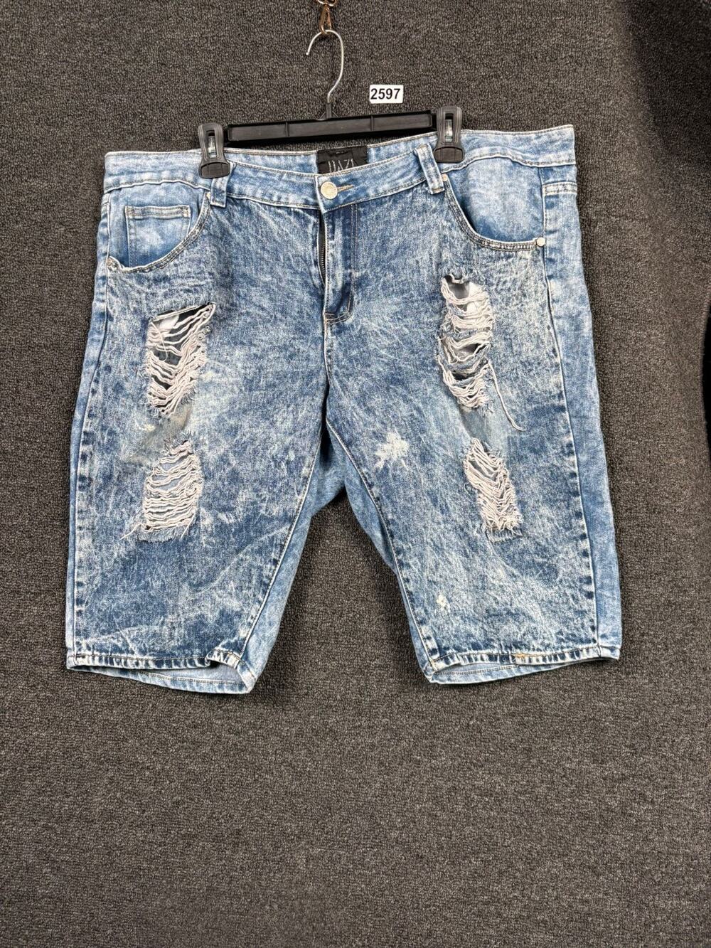 DAZL Denim Shorts Womens Size 20 Blue Light Wash Skinny Leg Distressed Mid Rise